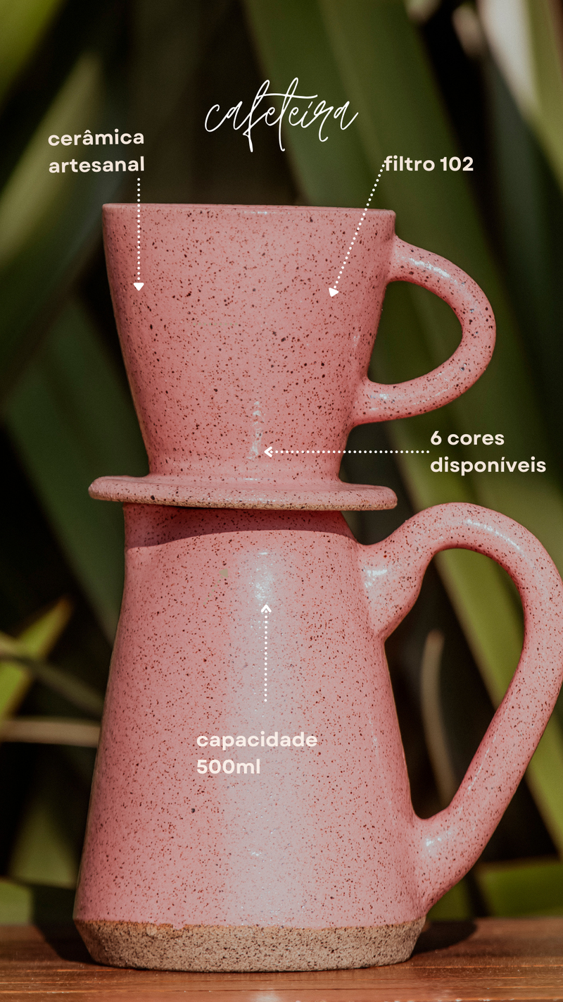 Cafeteira de cerâmica