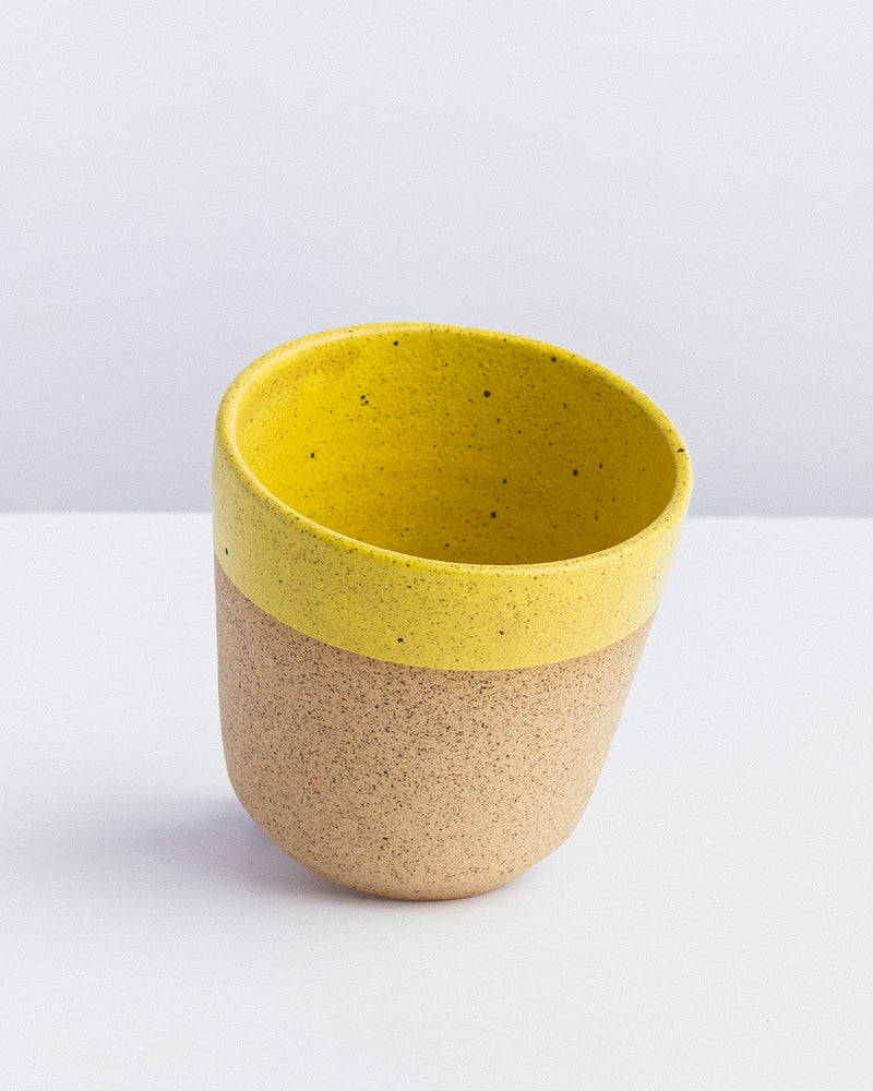 Copo de cerâmica amarelo Lavanda