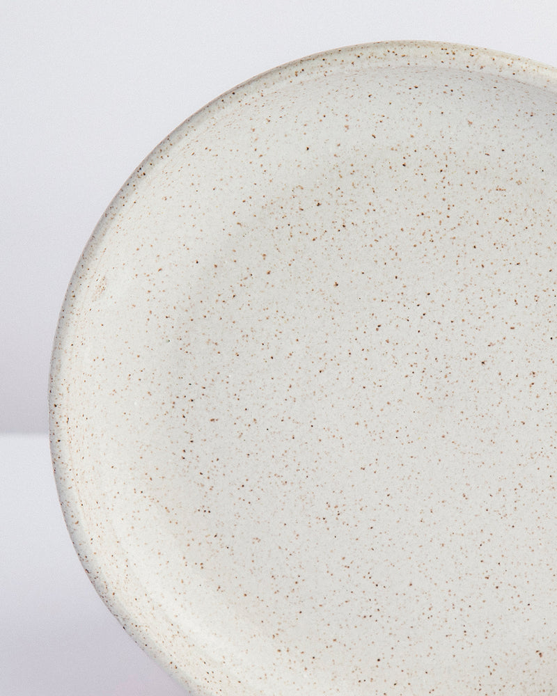 Prato de sobremesa de cerâmica branco Lavanda