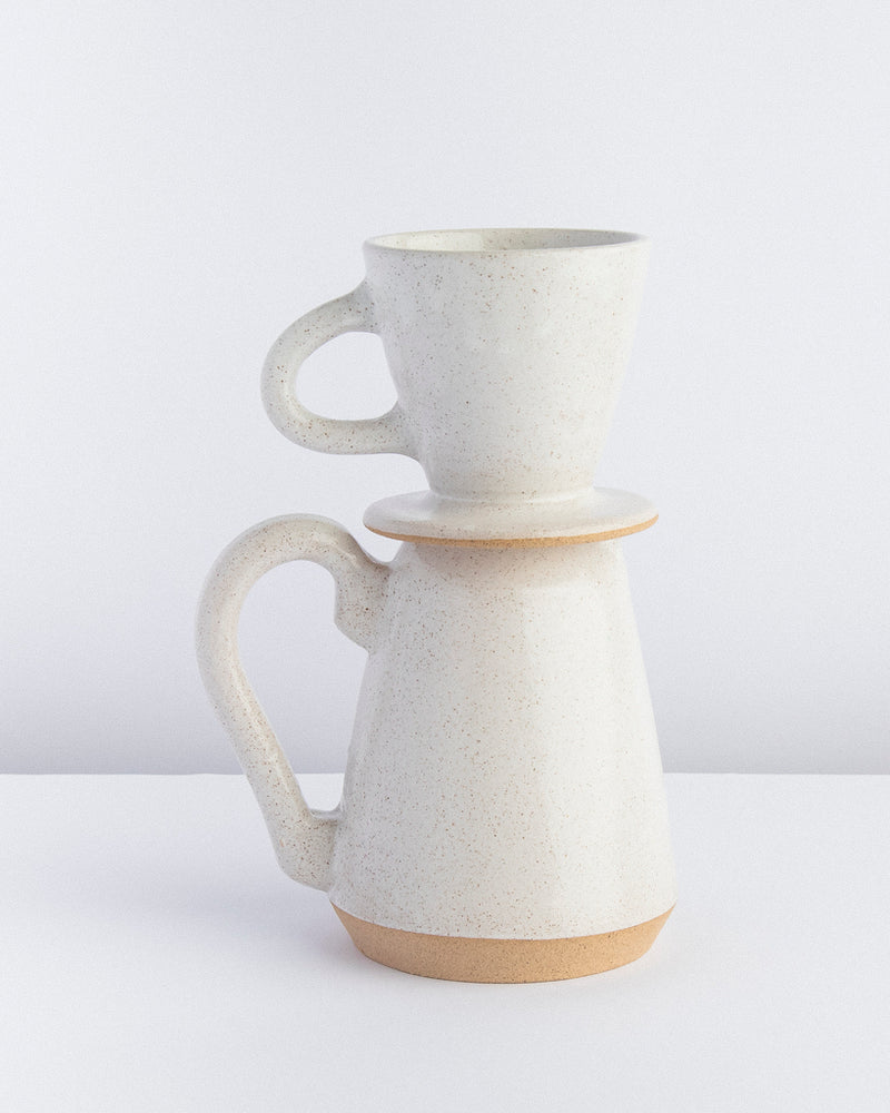 Cafeteira de cerâmica